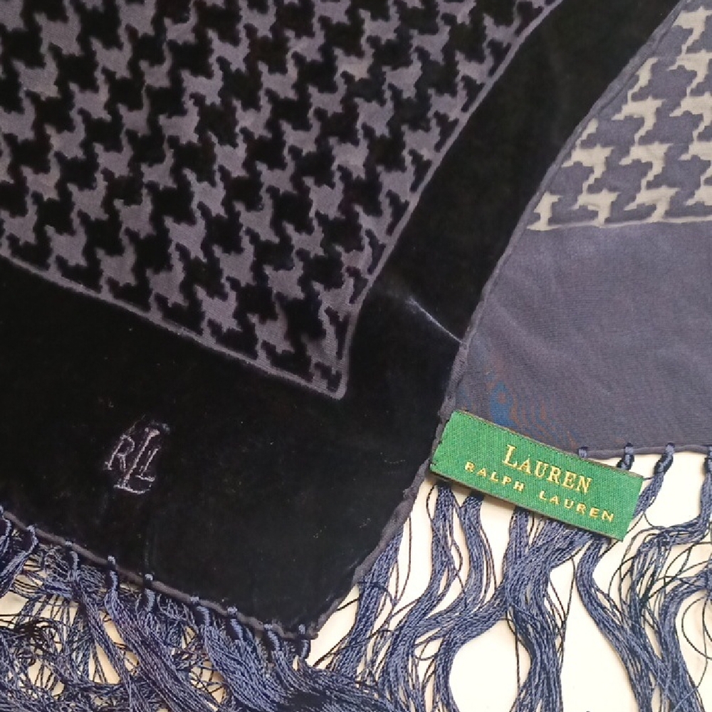 Ralph Lauren Dark Blue Houndstooth Burnout Velvet Silk Blend Fringe Large Scarf